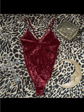 flirtitude Burgundy Velvet V-Neck Spaghetti Strap Bodysuit